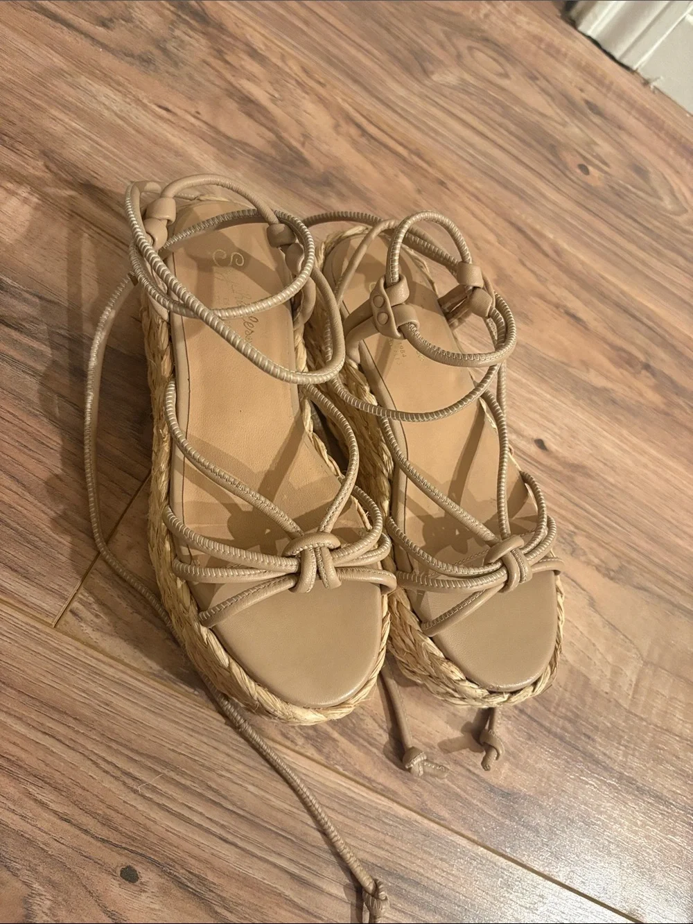 Seychelles neutral tan